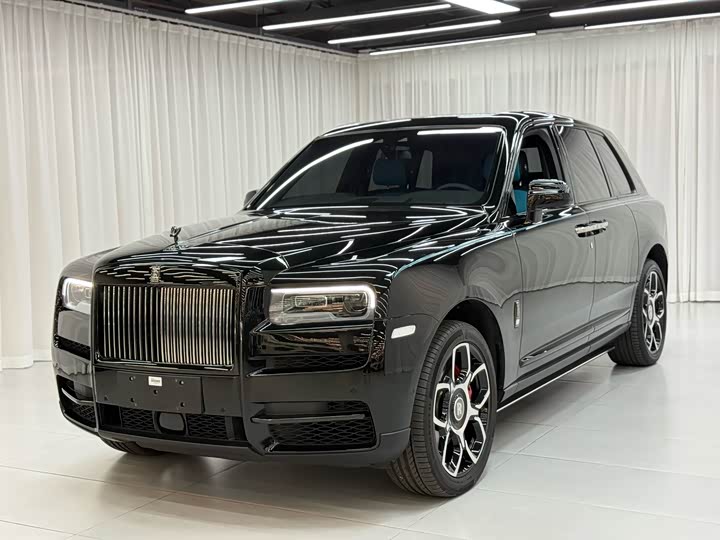 Rolls-Royce Cullinan, 2021 — купить в Москве под ключ