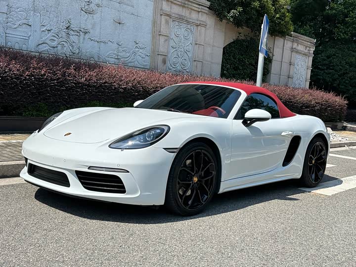 Porsche 718, 2024 — купить в Чебоксарах под ключ