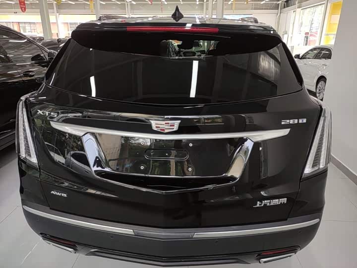 Cadillac XT5, 2023 — фото 6 из 9