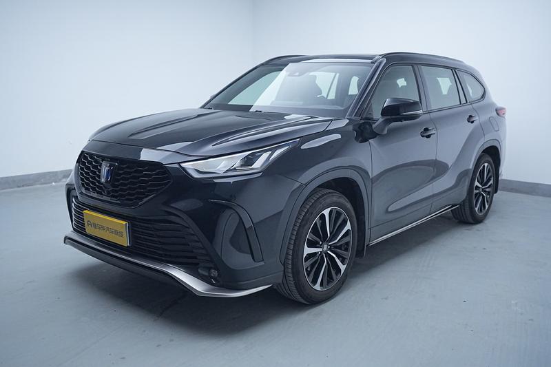Toyota Crown Kluger, 2022 — купить в Санкт-Петербурге под ключ