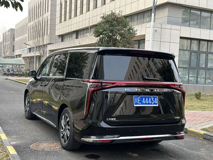 Maxus G90, 2022 — фото 6 из 9
