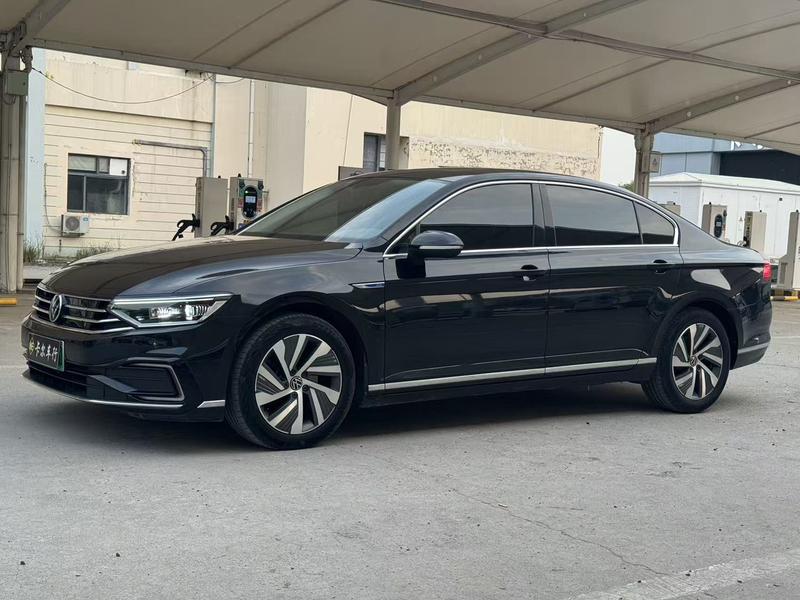 Volkswagen Magotan GTE Hybrid, 2023 — купить в Туле под ключ