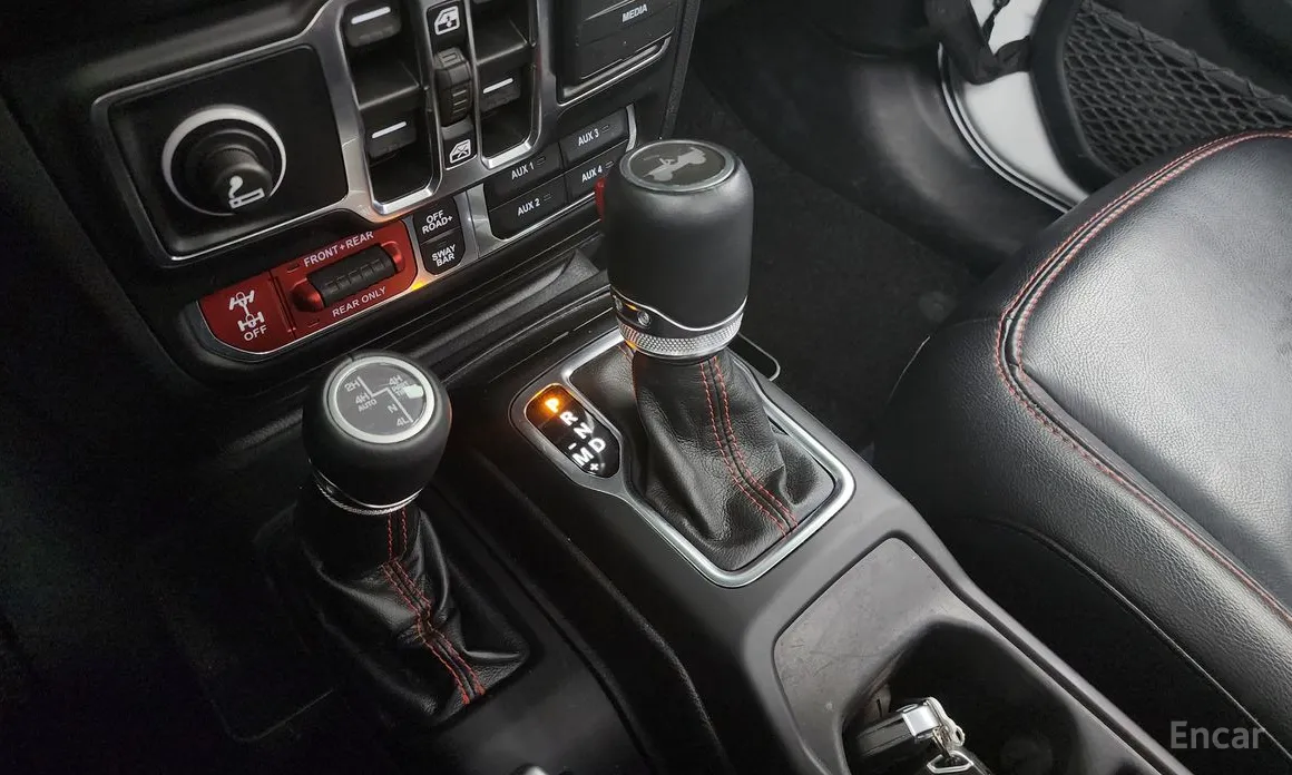 Jeep Wrangler, 2022 — фото 9 из 12
