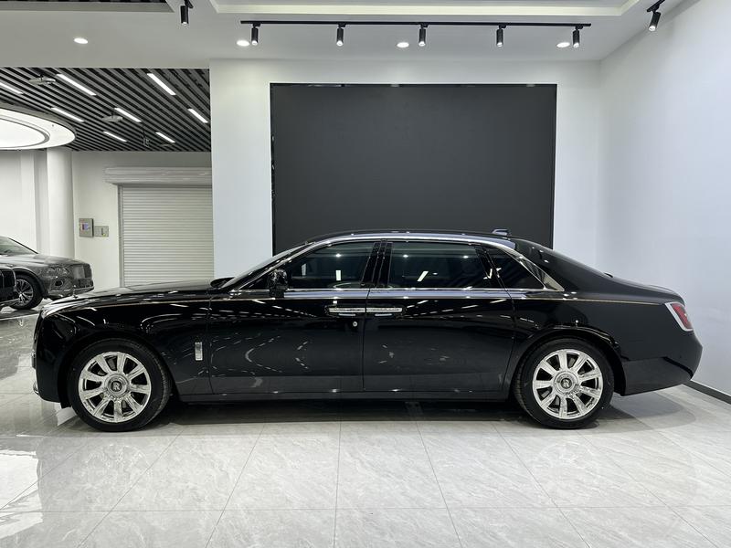 Rolls-Royce Ghost, 2022 — фото 4 из 12