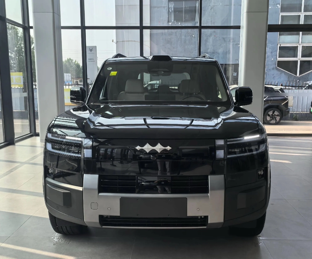 BYD Fangchengbao Titanium 7, 2026 — фото 2 из 7