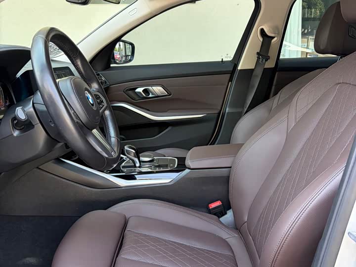 BMW 3 Series, 2022 — фото 6 из 9