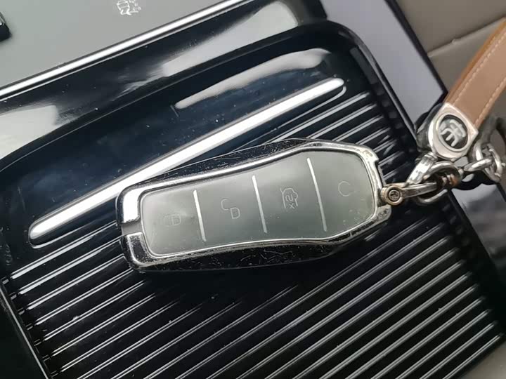 BYD Song Max Hybrid, 2022 — фото 9 из 9