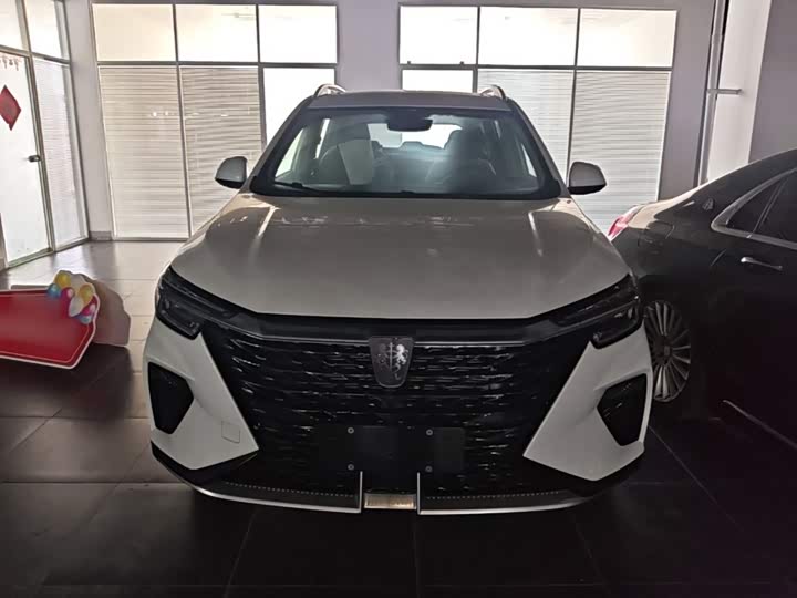 Roewe RX5, 2025 — фото 3 из 9