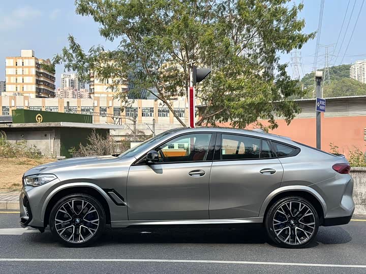 BMW X6 M, 2023 — фото 7 из 9