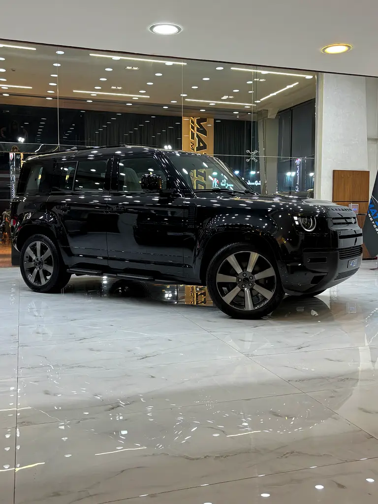 Land Rover Defender, 2026 — фото 4 из 10