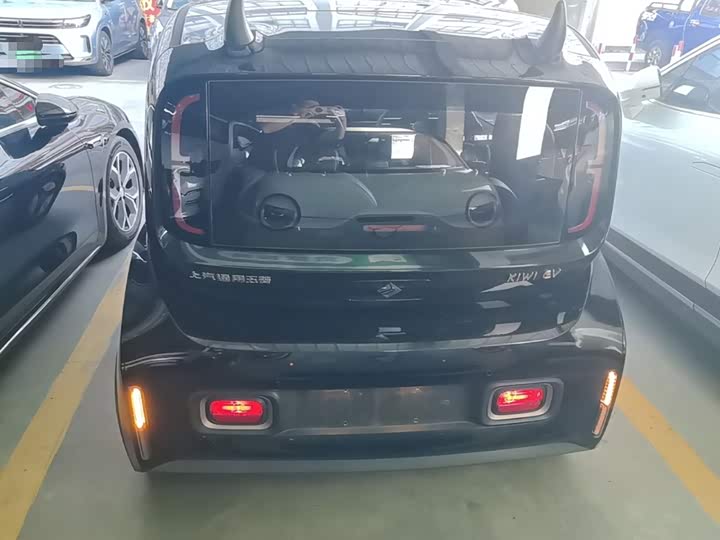 Baojun KiWi EV, 2022 — фото 6 из 9