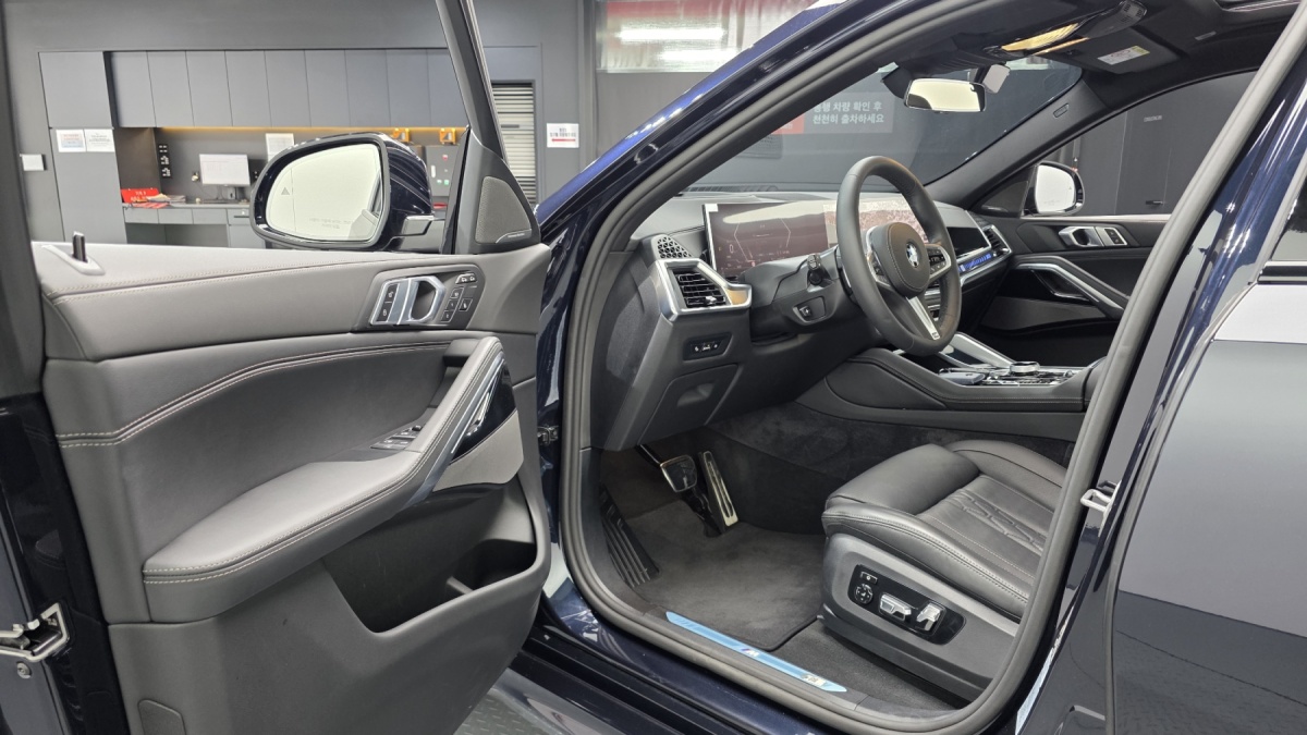 BMW X6, 2025 — фото 9 из 12