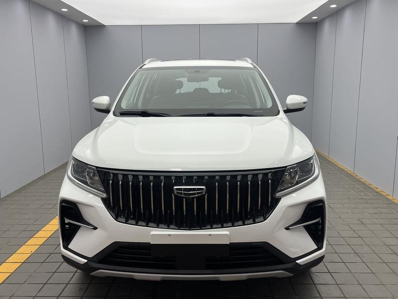 Geely Vision X6, 2022 — фото 2 из 12