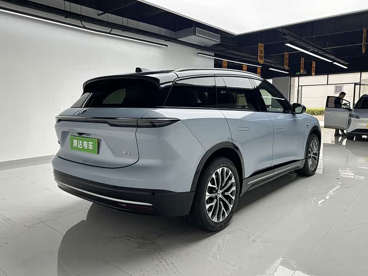 Nio ES6, 2025 — фото 4 из 9