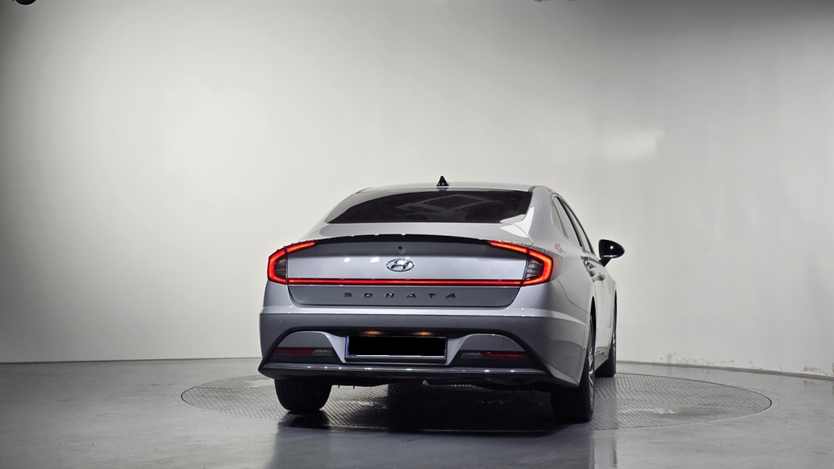 Hyundai Sonata, 2022 — фото 4 из 12