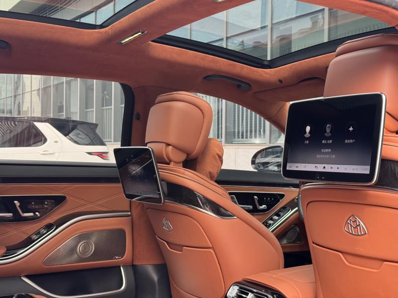 Mercedes-Benz Maybach S-Class, 2023 — фото 9 из 12