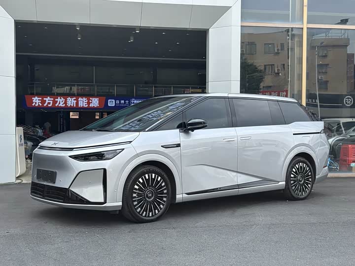 XPeng X9, 2025 — купить в Брянске под ключ