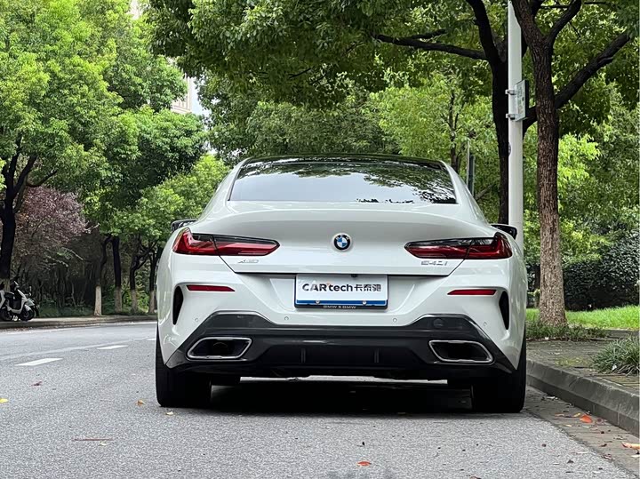 BMW 8 Series, 2024 — фото 4 из 9
