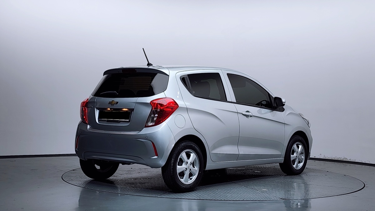 Chevrolet Spark, 2022 — фото 2 из 12