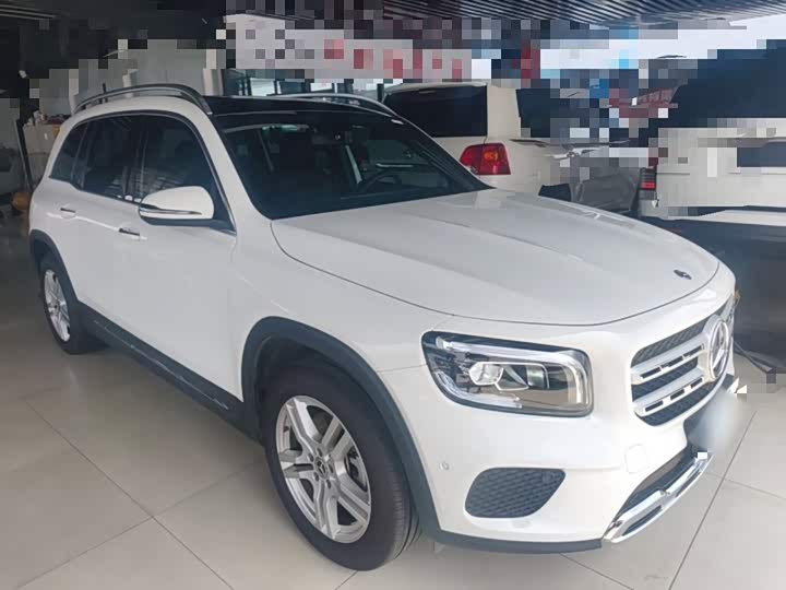 Mercedes-Benz GLB-Class, 2023 — фото 4 из 9