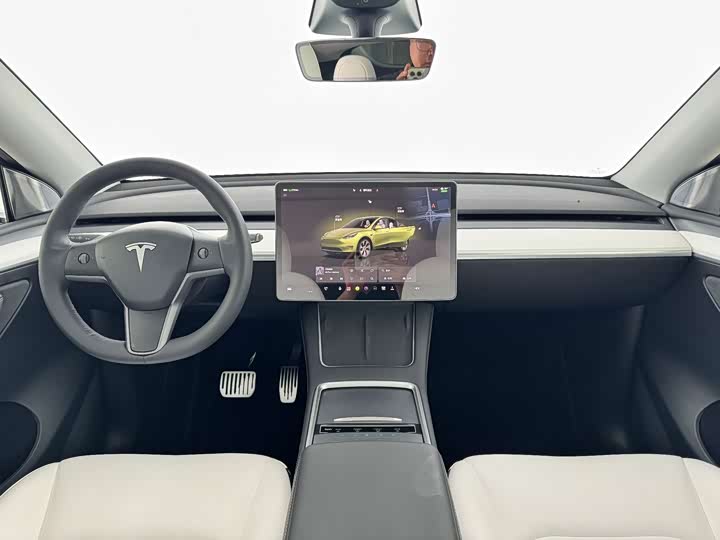 Tesla Model Y, 2022 — фото 6 из 9