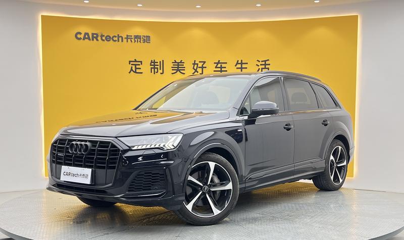 Audi Q7, 2021 — купить в Москве под ключ