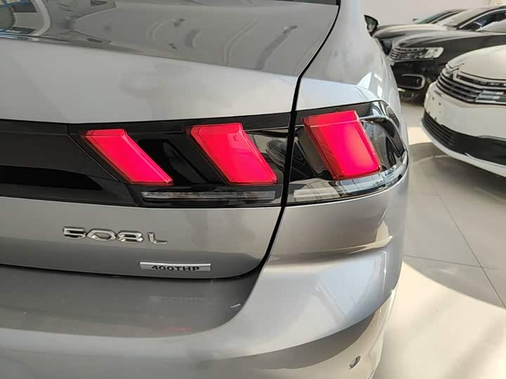 Peugeot 508, 2023 — фото 8 из 9