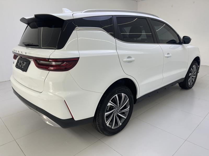 Geely Vision X6, 2022 — фото 6 из 12