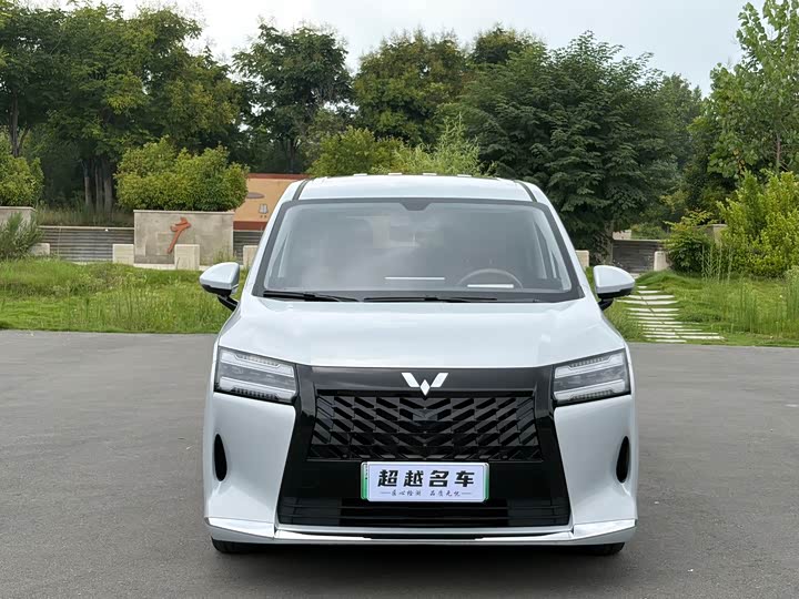 Wuling Starlight 730 Hybrid/EV, 2025 — фото 2 из 9