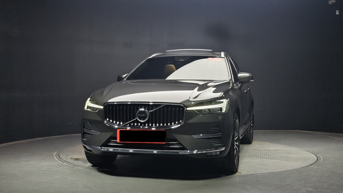 Volvo XC60, 2024 — фото 3 из 12