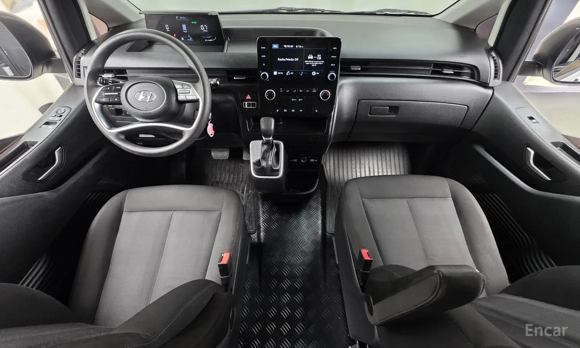 Hyundai Staria, 2022 — фото 7 из 12