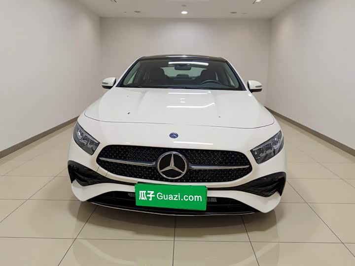 Mercedes-Benz A-Class, 2024 — фото 2 из 9