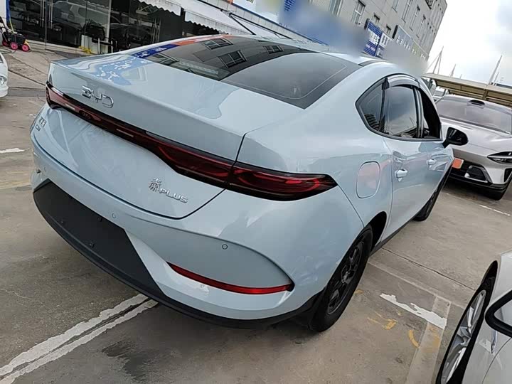 BYD Qin Plus, 2025 — фото 7 из 9