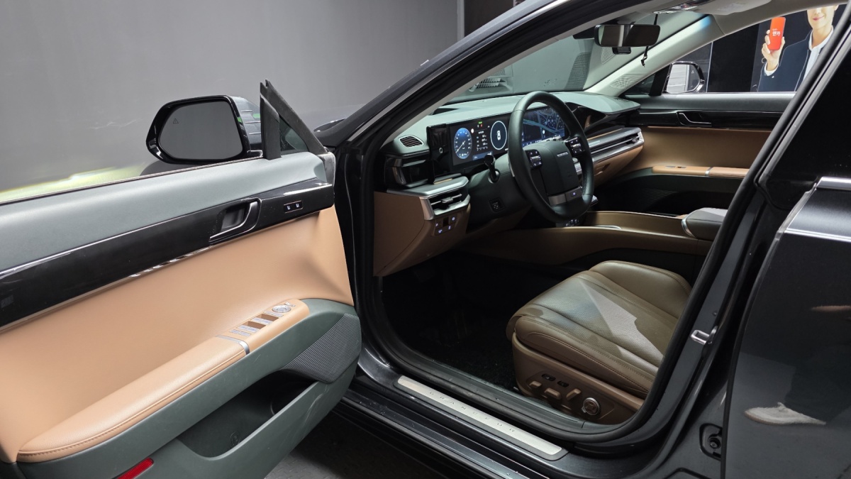 Hyundai Grandeur, 2023 — фото 10 из 12