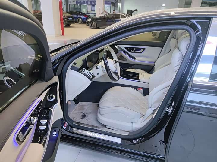 Mercedes-Benz Maybach S-Class, 2023 — фото 5 из 7