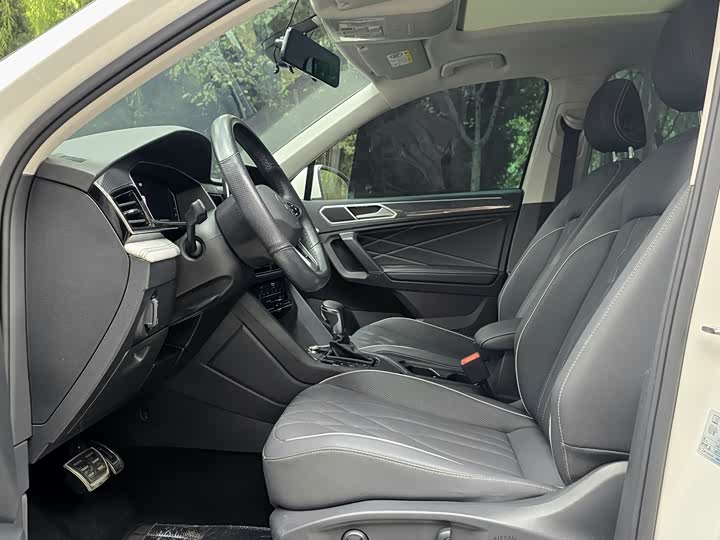 Volkswagen Tiguan L Pro, 2021 — фото 6 из 12