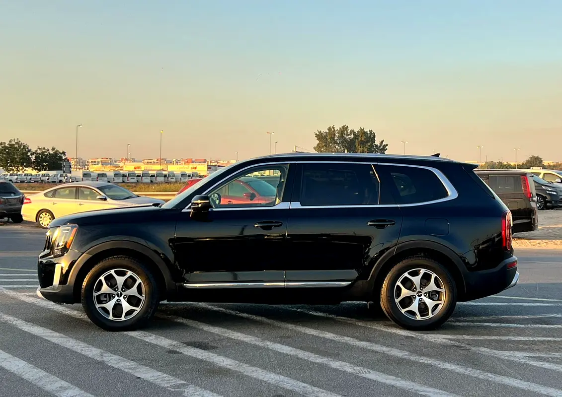 Kia Telluride, 2022 — фото 4 из 10
