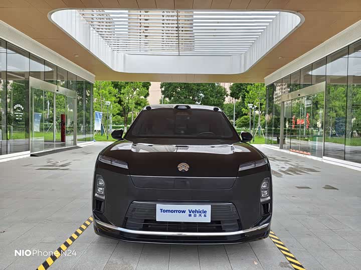 Nio ES8, 2025 — фото 9 из 9