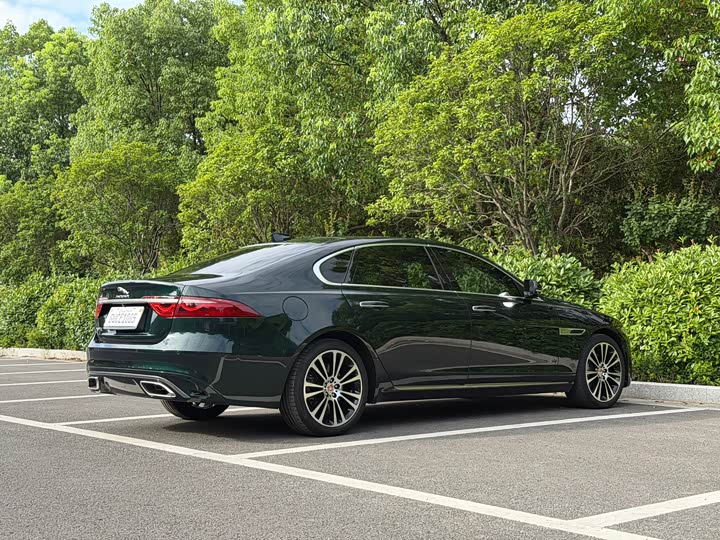 Jaguar XF L, 2022 — фото 8 из 9