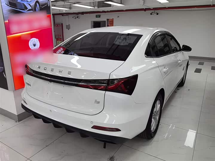 Roewe i5, 2023 — фото 5 из 9