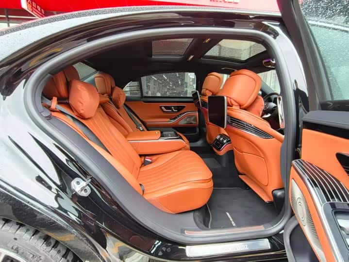Mercedes-Benz S-Class, 2024 — фото 5 из 9