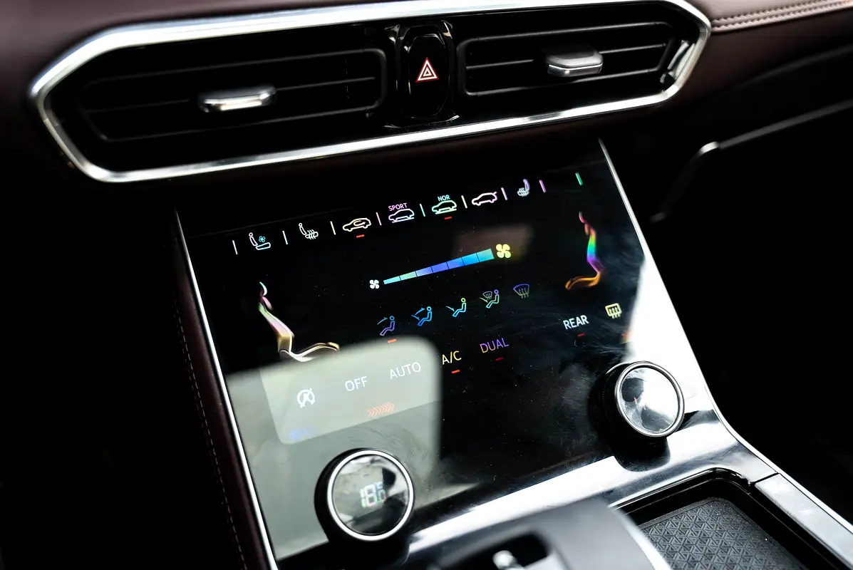 Jetour X90 Plus, 2024 — фото 7 из 10