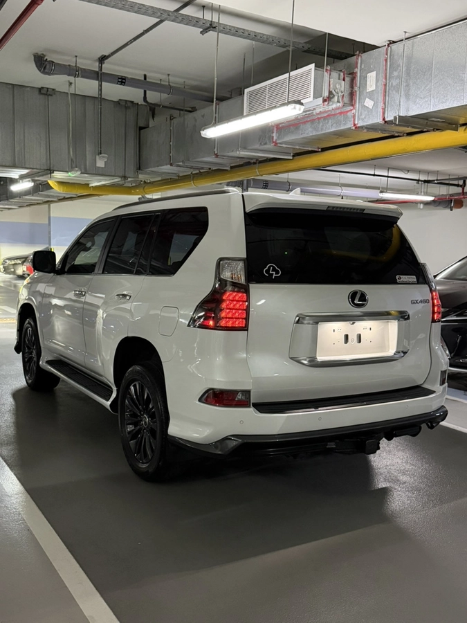 Lexus GX, 2023 — фото 4 из 9