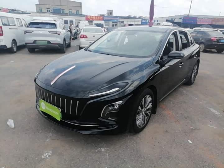 Hongqi E-QM5, 2023 — купить в Кирове под ключ