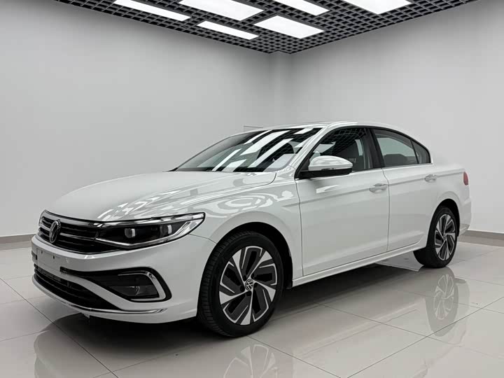 Volkswagen Bora, 2022 — купить в Курске под ключ