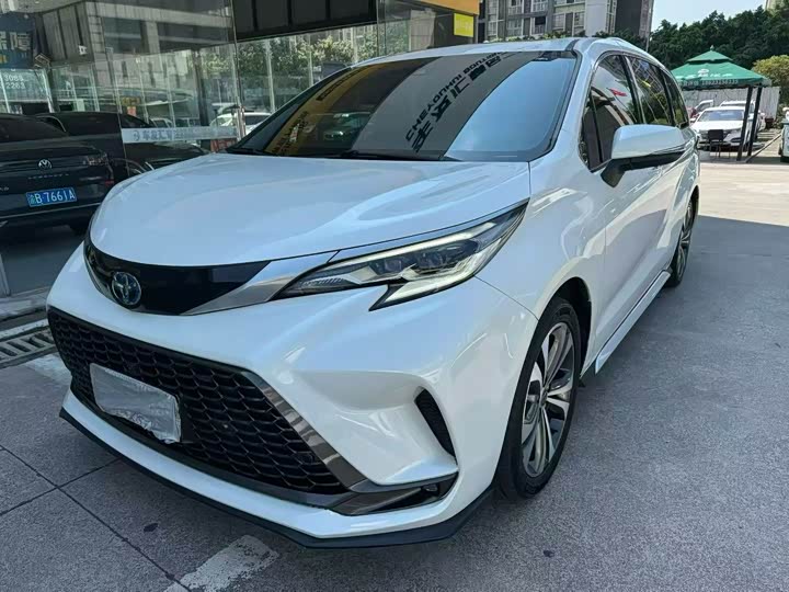 Toyota Granvia, 2024 — купить в Саратове под ключ