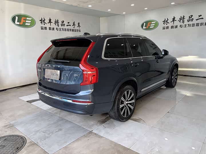 Volvo XC90, 2024 — фото 5 из 9