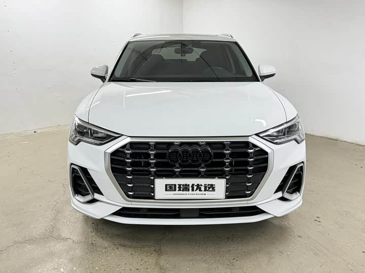 Audi Q3, 2022 — фото 2 из 9