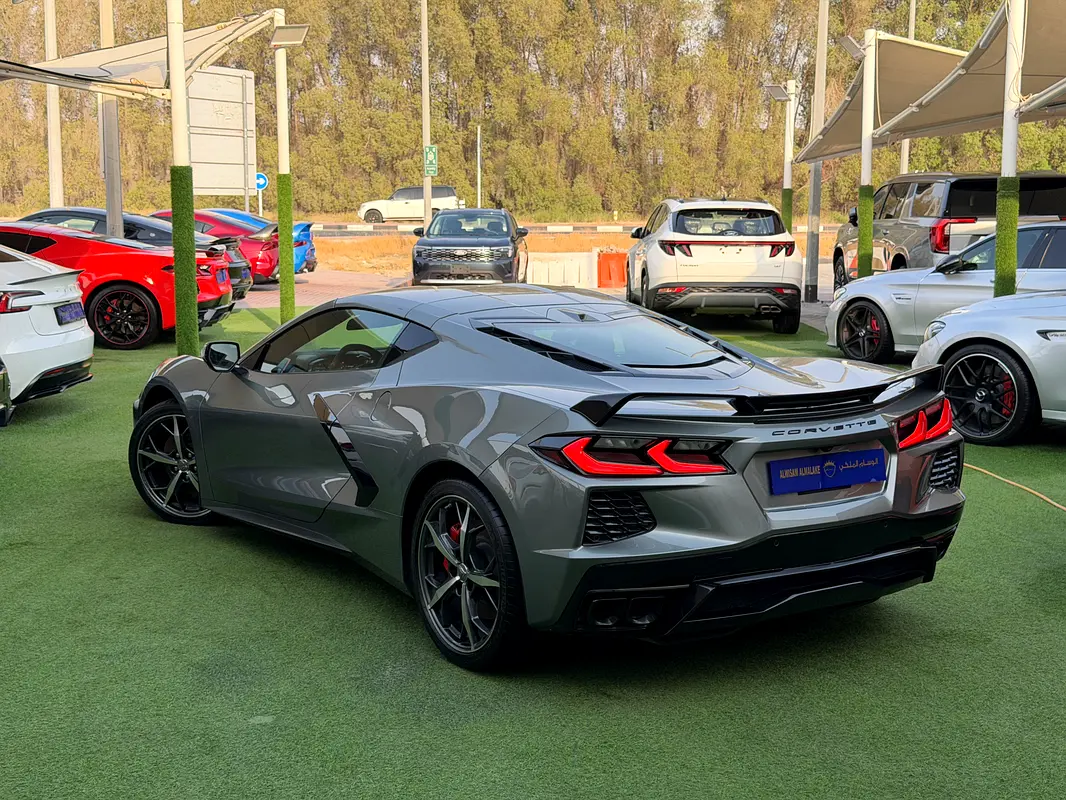 Chevrolet Corvette, 2023 — фото 3 из 10