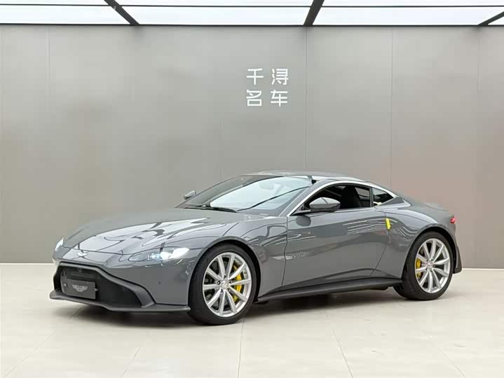 Aston Martin V8 Vantage, 2022 — купить в Уфе под ключ